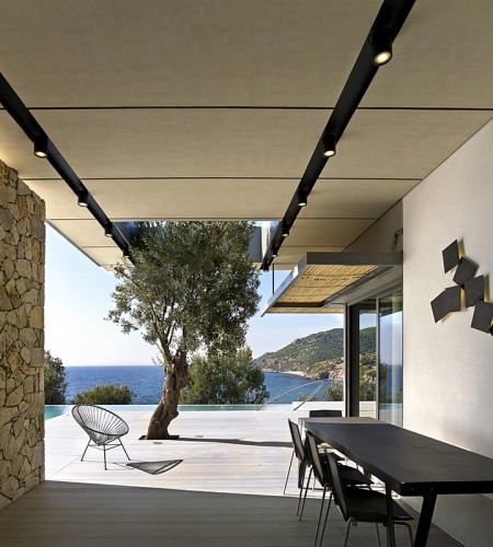 Notre Ntam’ Lesvos Residences by Z-level