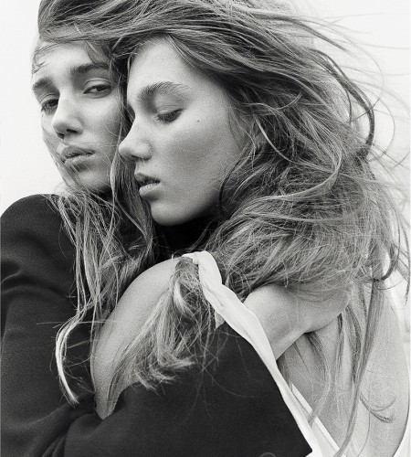 Numéro N°170 February 2016 – Amalie Moosgaard & Cecilie Moosgaard by Koto Bolofo