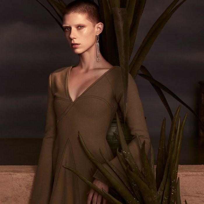 Bullett Magazine October 2017 Jess Cole and Violet by Manolo Campion