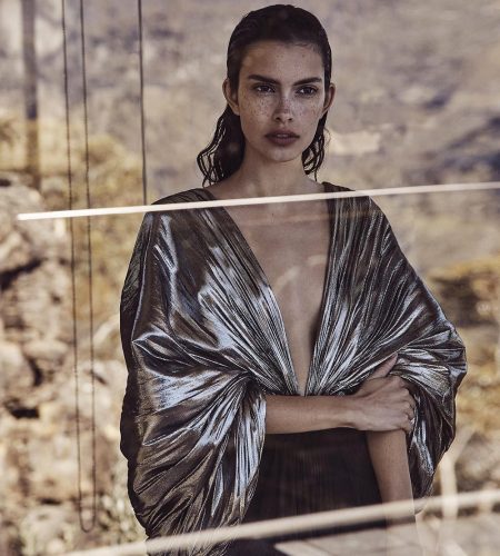 Vogue Australia November 2017 Zoe Barnard by Nicole Bentley