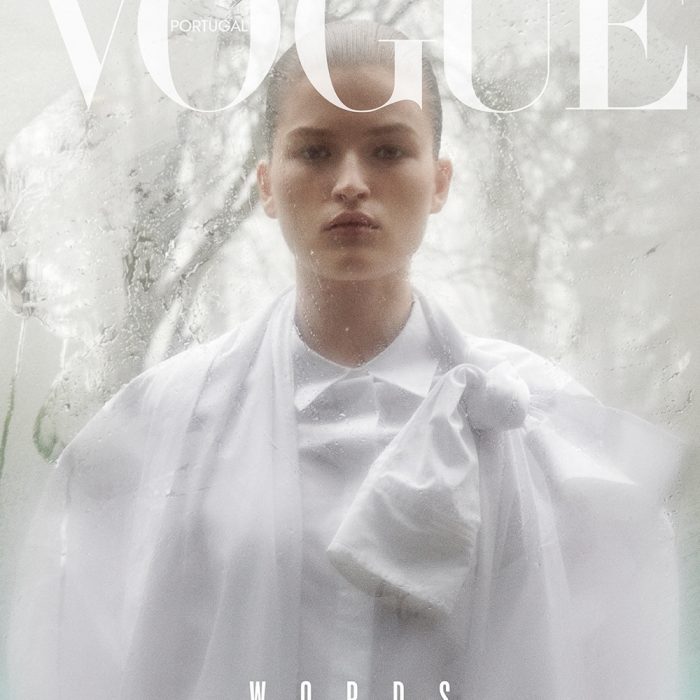 Vogue Portugal April 2018 Jess Cole and Molly Smith by Branislav Simoncik