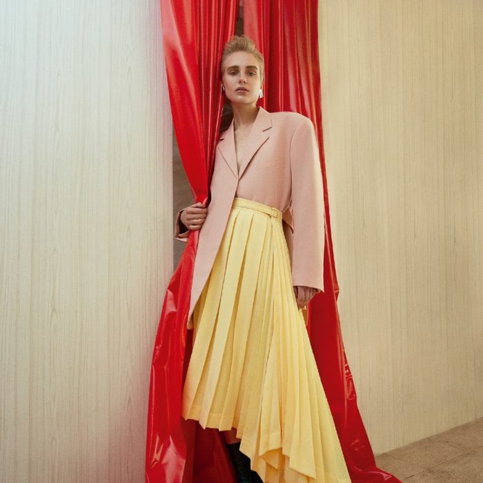 Vogue Portugal May 2018 Steffi Cook by Carlos Teixeira