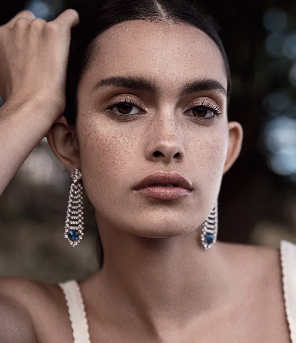 ELLE Australia June 2018 Zoe Barnard by Christopher Ferguson